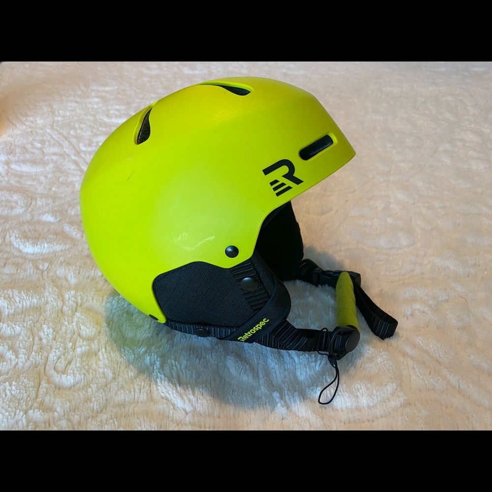 Retrospect Youth Ski/Snowboard Helmet XS